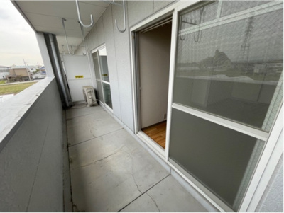 【バルコニー】 | ラ・フォーレ松ノ下