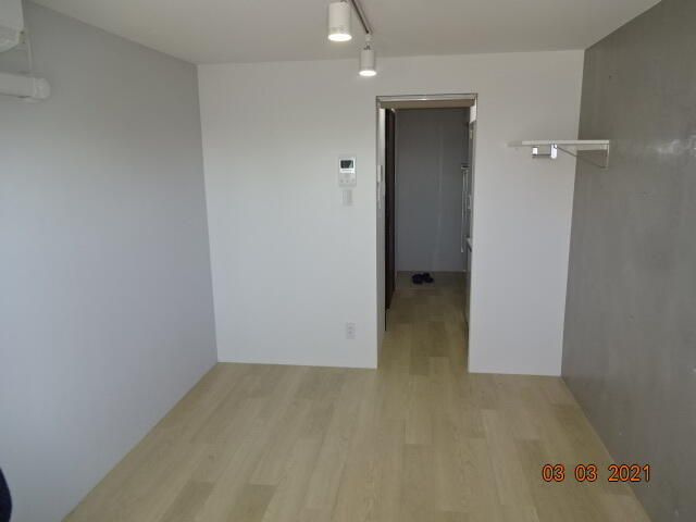 ヴェンティス　ウエノサクラギの居間・リビング