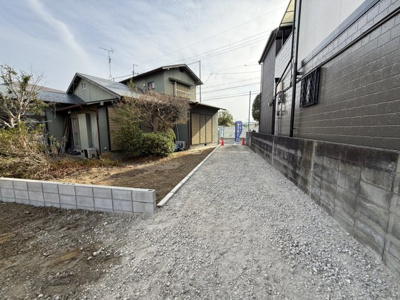 【前面道路含む現地写真】 | 【プレイワーク土塔町】東百舌鳥小・建築条件なし・更地渡し・土地90坪 | 前面道路含む現地写真です