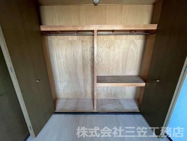 寝屋川市出雲町の賃貸マンションの収納