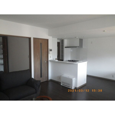 【居間・リビング】 | サンタの館裏参道