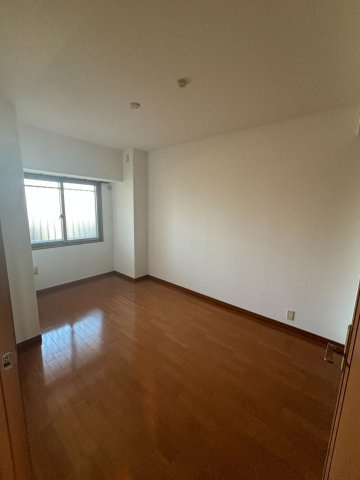 アソシア鳥栖ヴィンテージスクエアの寝室|風通しも良い寝室です☆