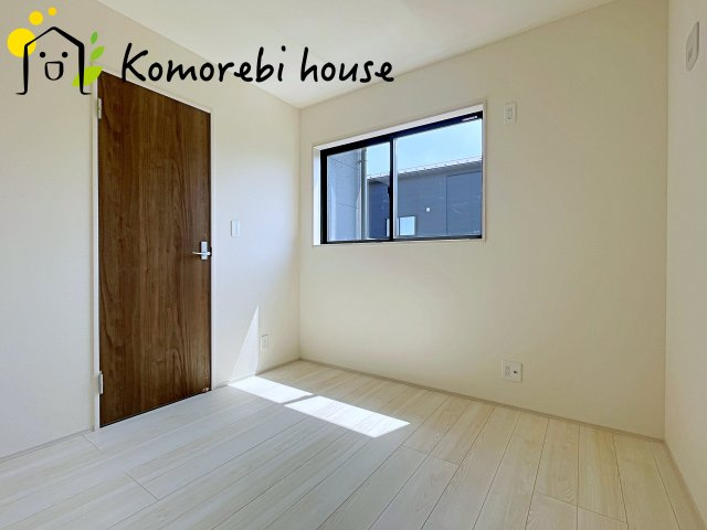 蓮田市椿山　第7　新築一戸建て　リーブルガーデン　01の洋室|ゆったりした洋室です