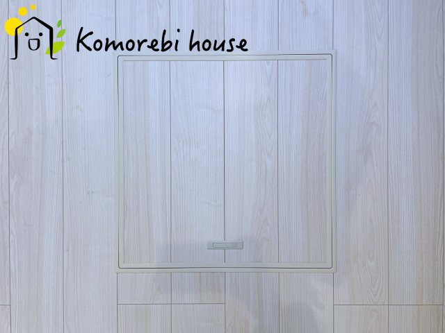 蓮田市椿山　第7　新築一戸建て　リーブルガーデン　01の内装|床下収納です