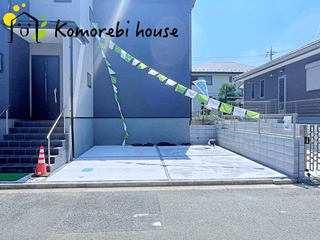 蓮田市椿山　第7　新築一戸建て　リーブルガーデン　01の駐車場|駐車場の用意があります