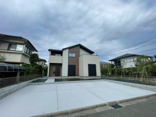 横浜市栄区庄戸4丁目 新築戸建て【仲介手数料無料】カースペース2台