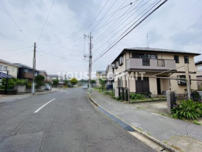 根木名　中古戸建　オーナーチェンジの前面道路含む現地写真