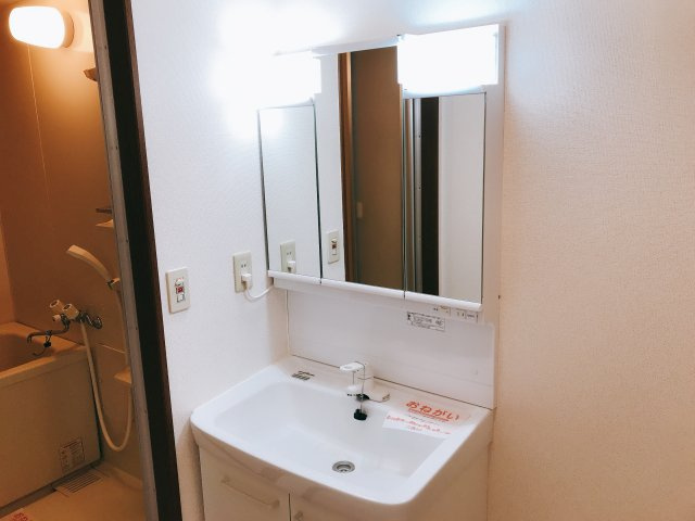 ガーデンハイツＢの独立洗面台|洗面化粧台