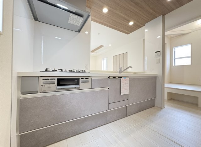 【間取り】 | 志木市上宗岡1丁目　新築一戸建住宅　全3棟　(志木本店) | 最寄り駅は利便性の高い「志木」駅。通勤・通学に便利な立地です。徒歩7分にスーパー「アコレ」があり、日々のお買い物にも困りません。