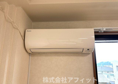 【設備】 | コンフォール　パレス | エアコン