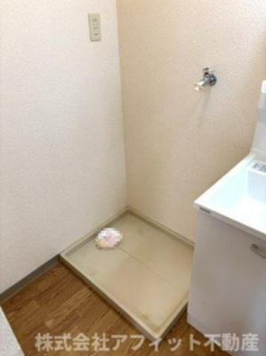 【その他】 | コンフォール　パレス | 室内洗濯機置場