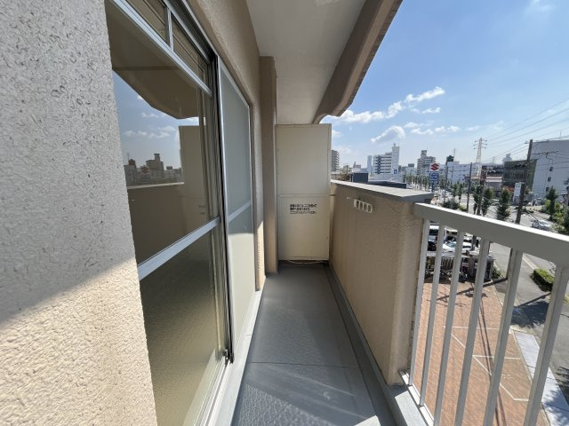 東今宿中村コーポⅡのバルコニー