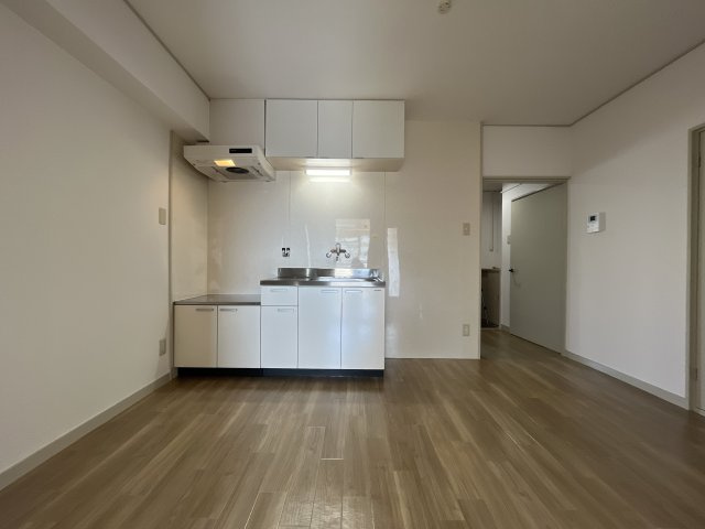 東今宿中村コーポⅡの居間・リビング