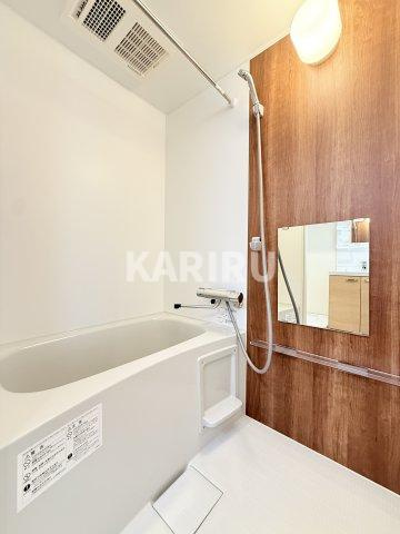 アーバンシエロ小路東の浴室