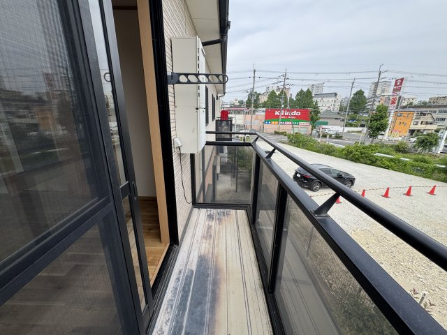 エイトハウス上野台のバルコニー