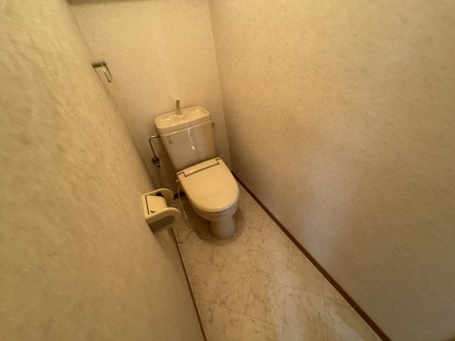 エイトハウス上野台のトイレ