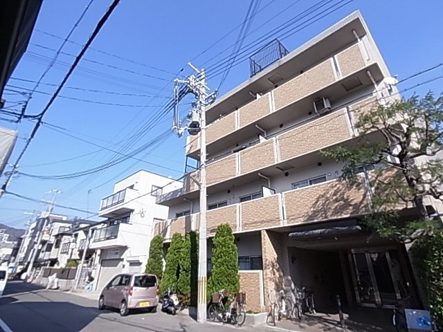 神戸市長田区御船通２丁目の賃貸マンションの外観