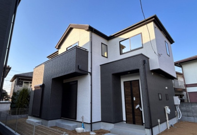 【外観】 | 入間市扇台4丁目　全2棟　2号棟 | キッチンから見たリビングと和洋室