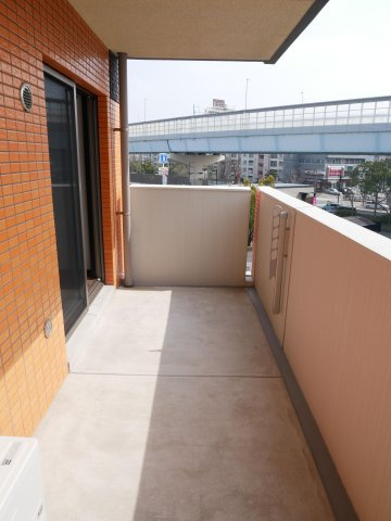 【バルコニー】 | La・Riviere M | 別号室の写真になります。現況優先。