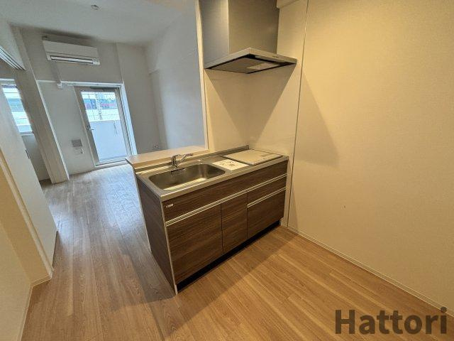 セレニテ新大阪グランデ　ミリューのキッチン