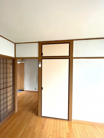 戸井ビルの収納|大きなものも収納できそうです