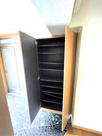 戸井ビルの収納|大きなものも収納できそうです