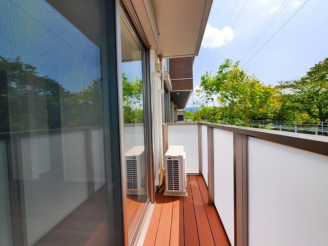 エクセレント　新大宮のバルコニー|落ち着いた時間を過ごせるバルコニーです