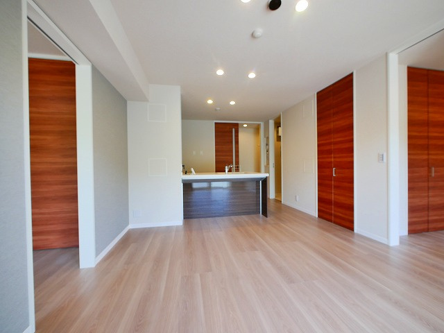 エクセレント　新大宮の居間・リビング|使いやすいリビングです