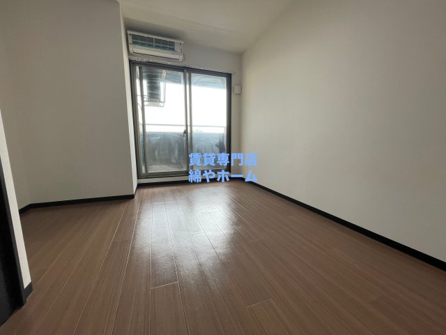 みおつくし岸里の洋室|コンパクトで使いやすい洋室です