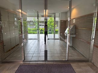 【エントランス】