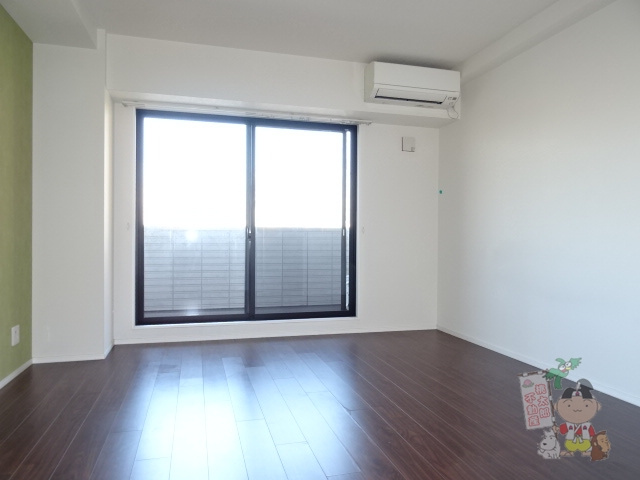 サクセション上中野の居間・リビング