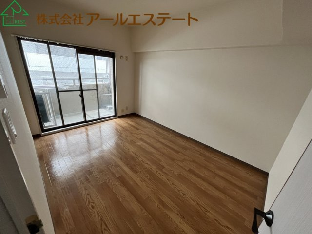 朝日プラザ佃町　　山陽電鉄「手柄駅」徒歩13分の寝室