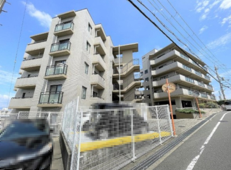 藤和ライブタウン枚方公園の外観|新しい生活にいかがでしょうか？外観はお住まいの顔になります。こだわりたいポイントですね。水回りリフォームやリノベーションも承ってます。
■現地見学・資金計画相談・住宅ローン相談もお問合せ受付中■