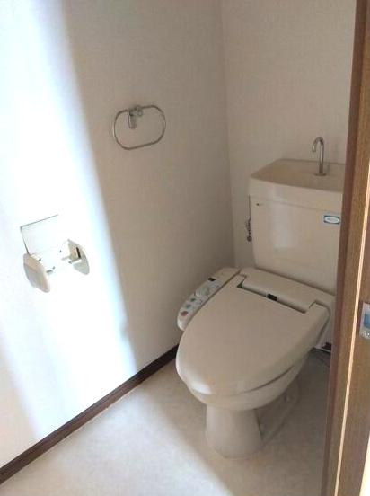 エトワール武蔵ケ丘　A棟のトイレ