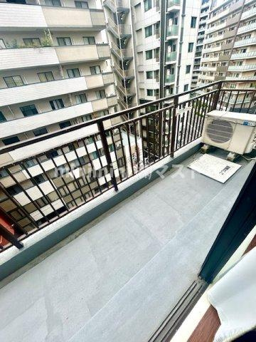 グラン・ピア京町堀のバルコニー