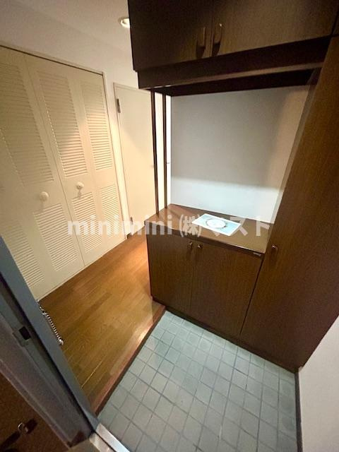 グラン・ピア京町堀の玄関