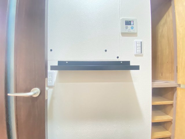 高槻市芥川町２丁目の賃貸マンションの内装