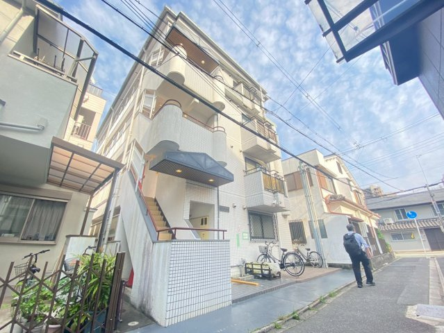 高槻市芥川町２丁目の賃貸マンションの外観