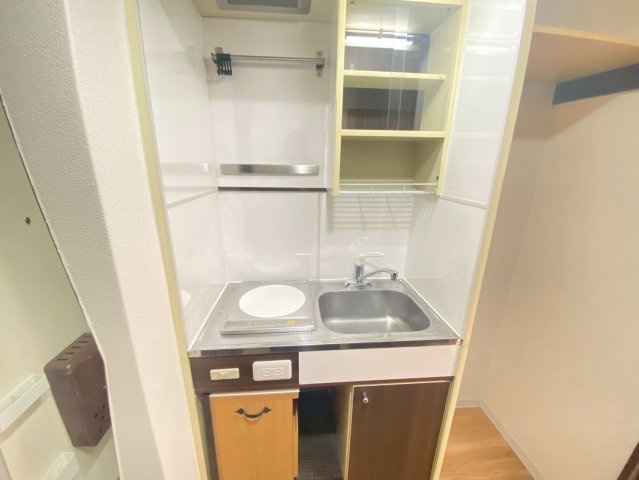 高槻市芥川町２丁目の賃貸マンションのキッチン