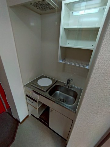 高槻市芥川町２丁目の賃貸マンションのキッチン