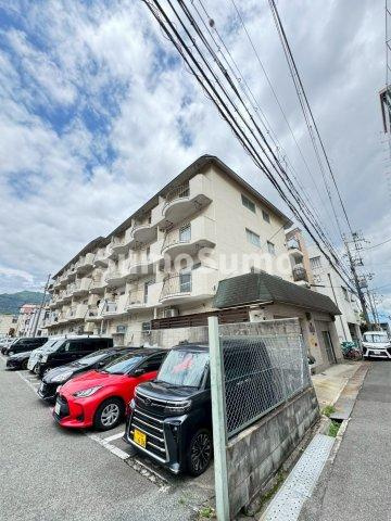 ハイツローレルの外観