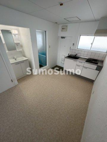 ハイツローレルの居間・リビング