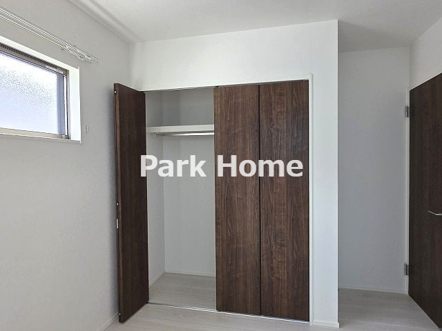 高知市百石町４丁目 ⑨ 新築戸建ての洋室|２F:5.1洋室クローゼット