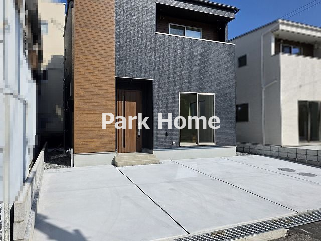 高知市百石町４丁目 ⑨ 新築戸建ての駐車場