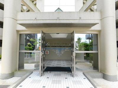 【エントランス】 | ライフヒルズ武蔵藤沢プルミエール C棟