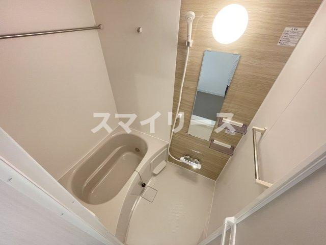 ジーメゾン柏松葉町キーファの浴室