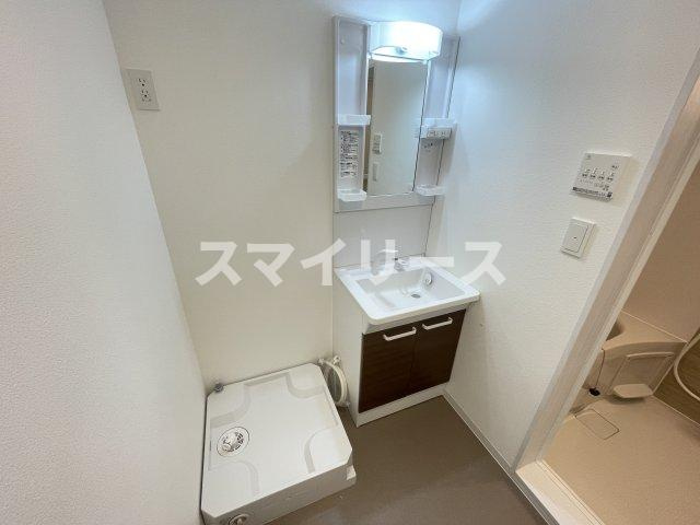 ジーメゾン柏松葉町キーファの洗面所