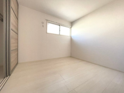 【洋室】 | 池田市渋谷3丁目テラスハウス