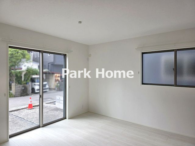 高知市百石町４丁目 ⑩ 新築戸建ての居間・リビング