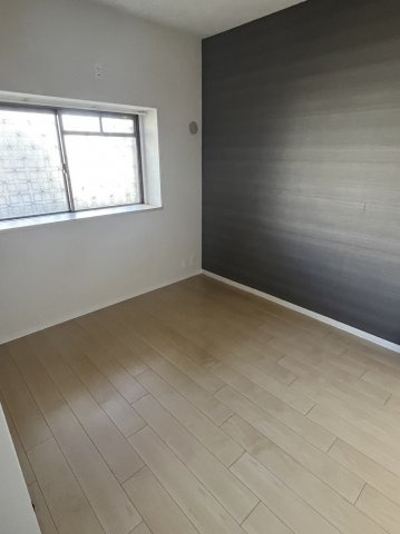 岸和田市北町の賃貸マンションの居間・リビング|使いやすい居間です